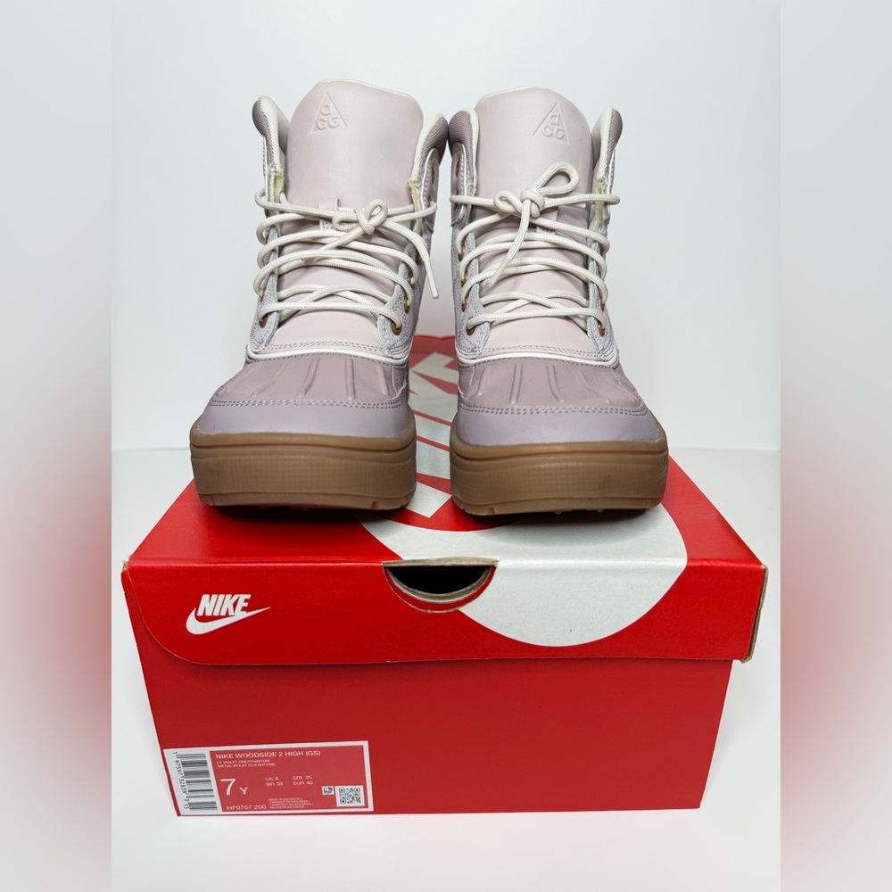 Nike ACG Boots